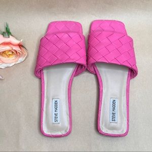 Steve Madden sandals